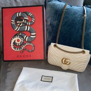 Gucci GG Marmont Small Matelassé Shoulder Bag